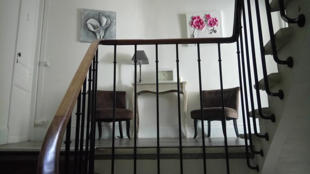 Bed and Breakfast Maison De Ville Magny-en-Vexin Exterior foto