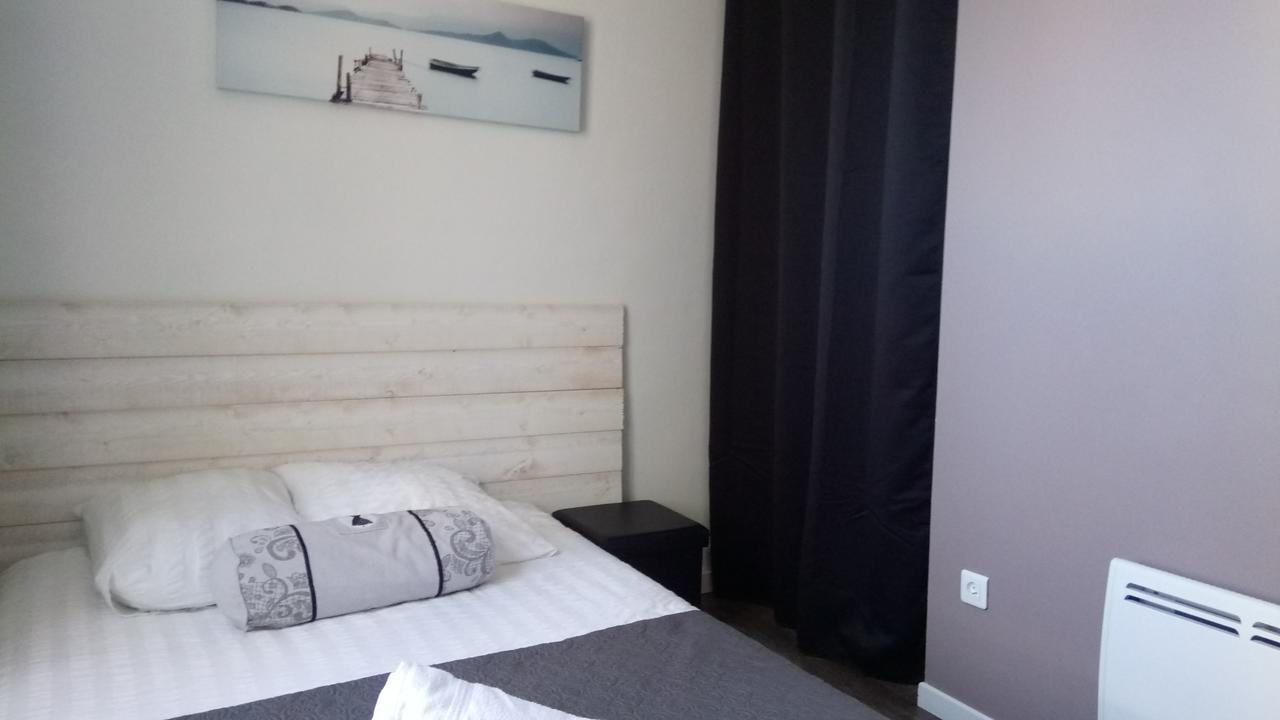 Bed and Breakfast Maison De Ville Magny-en-Vexin Exterior foto